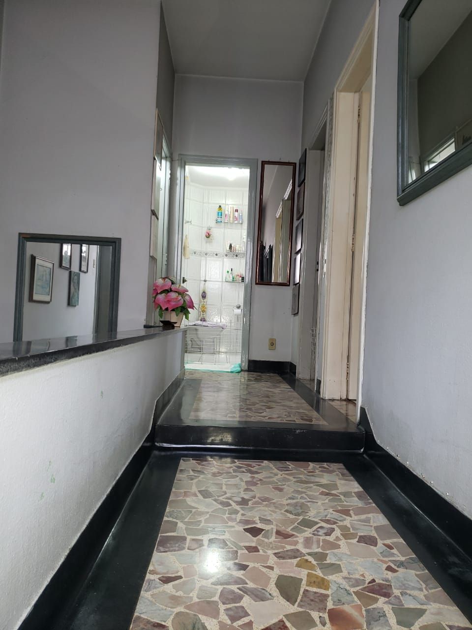 Sobrado à venda e aluguel com 3 quartos, 300m² - Foto 20