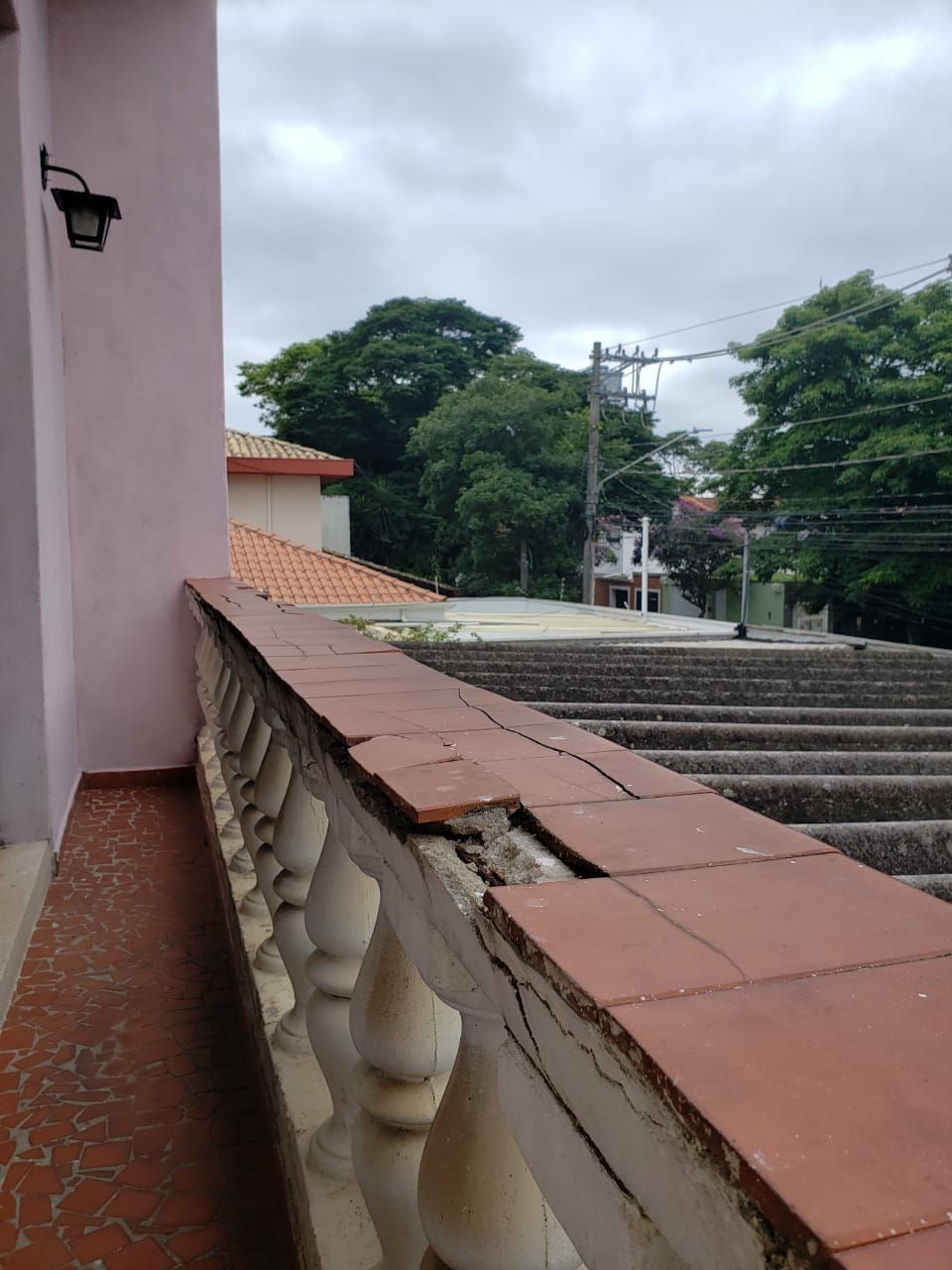 Sobrado à venda e aluguel com 3 quartos, 300m² - Foto 35