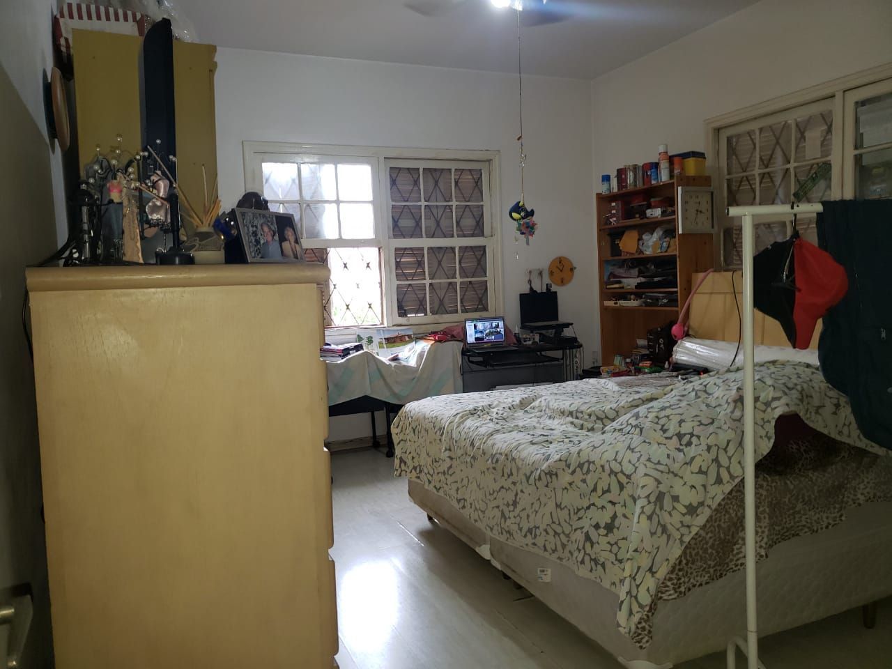 Sobrado à venda e aluguel com 3 quartos, 300m² - Foto 13