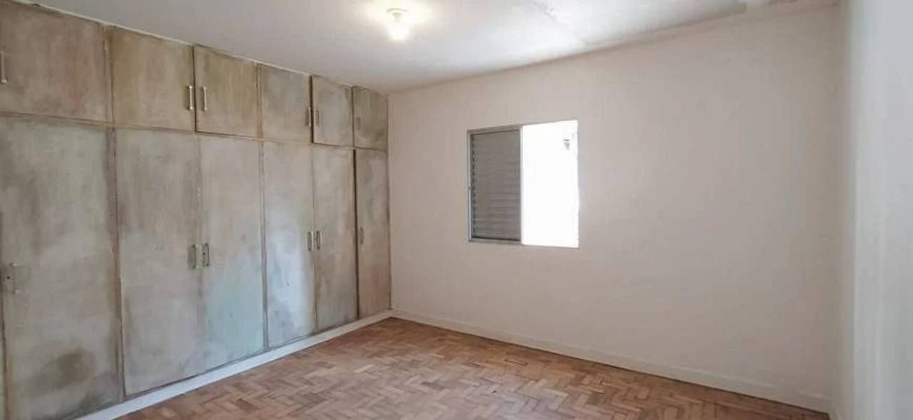 Casa à venda com 3 quartos, 200m² - Foto 12