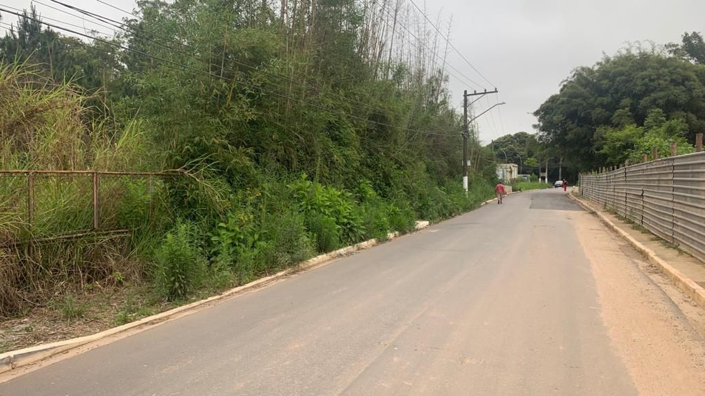 Terreno à venda, 11700m² - Foto 1