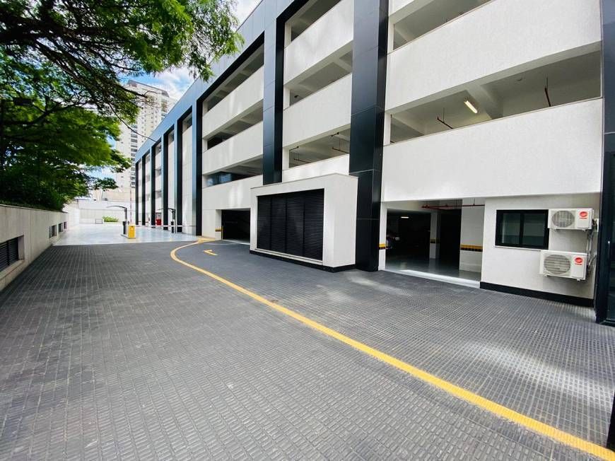 Prédio Inteiro para alugar com 4 quartos, 1060m² - Foto 64