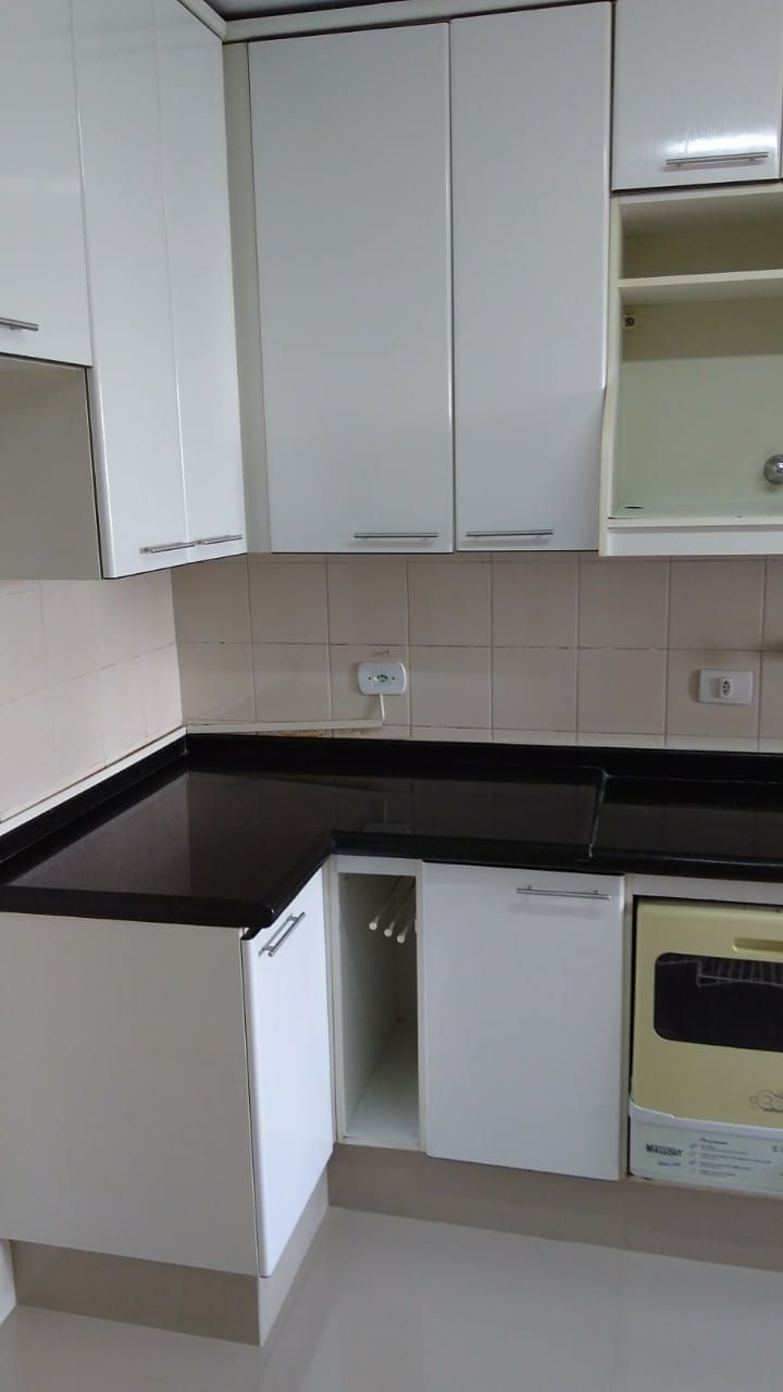 Apartamento à venda com 2 quartos, 65m² - Foto 19