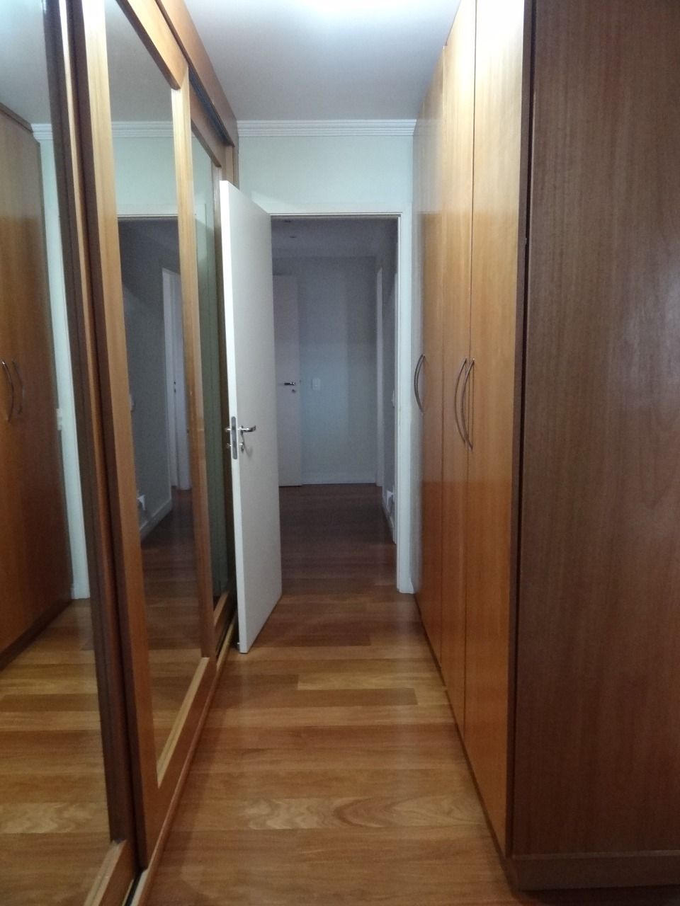 Apartamento à venda com 4 quartos, 210m² - Foto 10