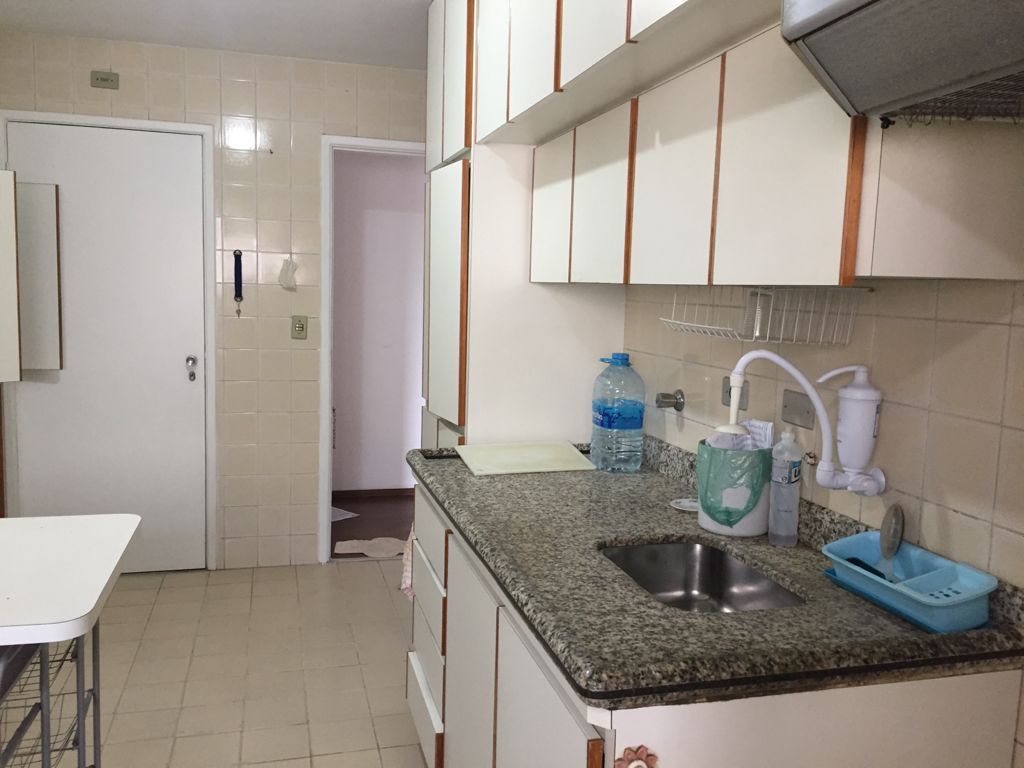 Apartamento à venda com 3 quartos, 93m² - Foto 7