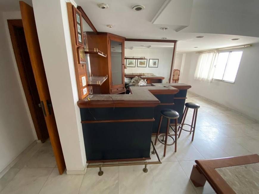 Apartamento à venda com 4 quartos, 309m² - Foto 8