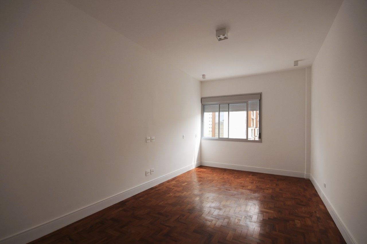 Apartamento à venda com 4 quartos, 382m² - Foto 5