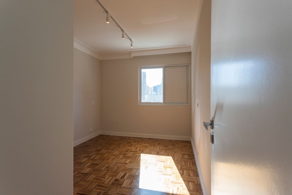 Apartamento à venda com 2 quartos, 106m² - Foto 8