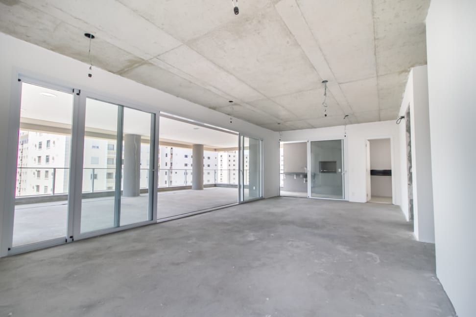 Apartamento à venda com 4 quartos, 278m² - Foto 1