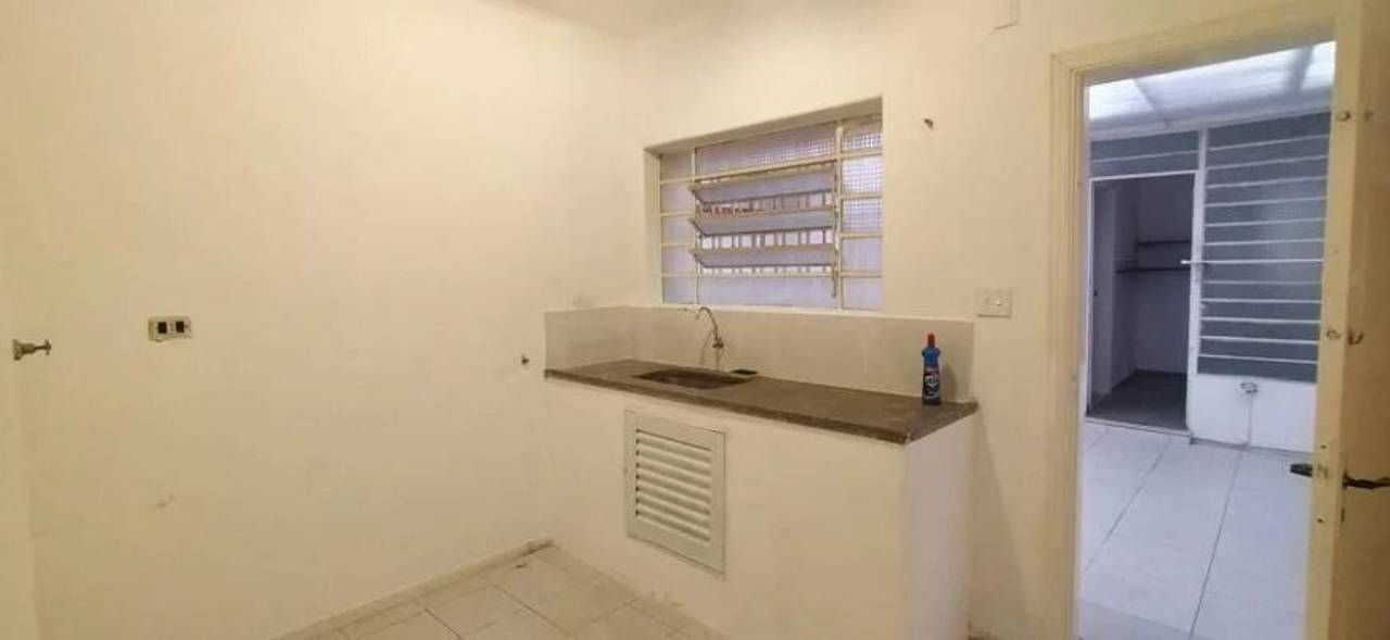 Casa à venda com 3 quartos, 200m² - Foto 17