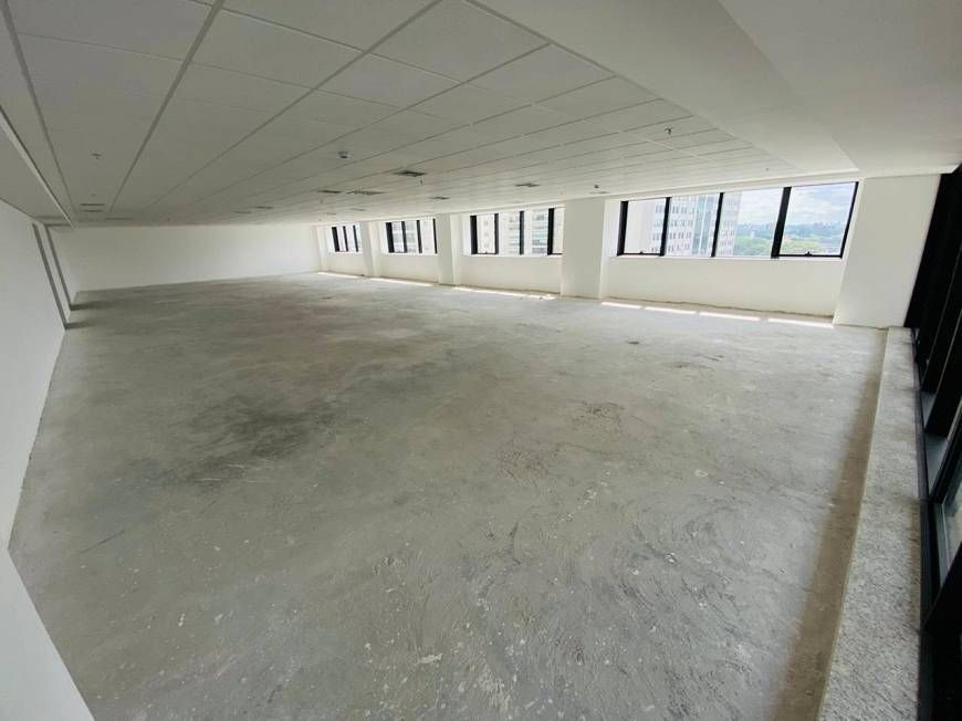 Prédio Inteiro para alugar com 4 quartos, 1060m² - Foto 37