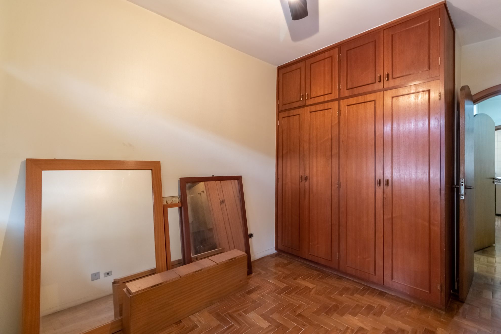 Apartamento à venda com 4 quartos, 180m² - Foto 56