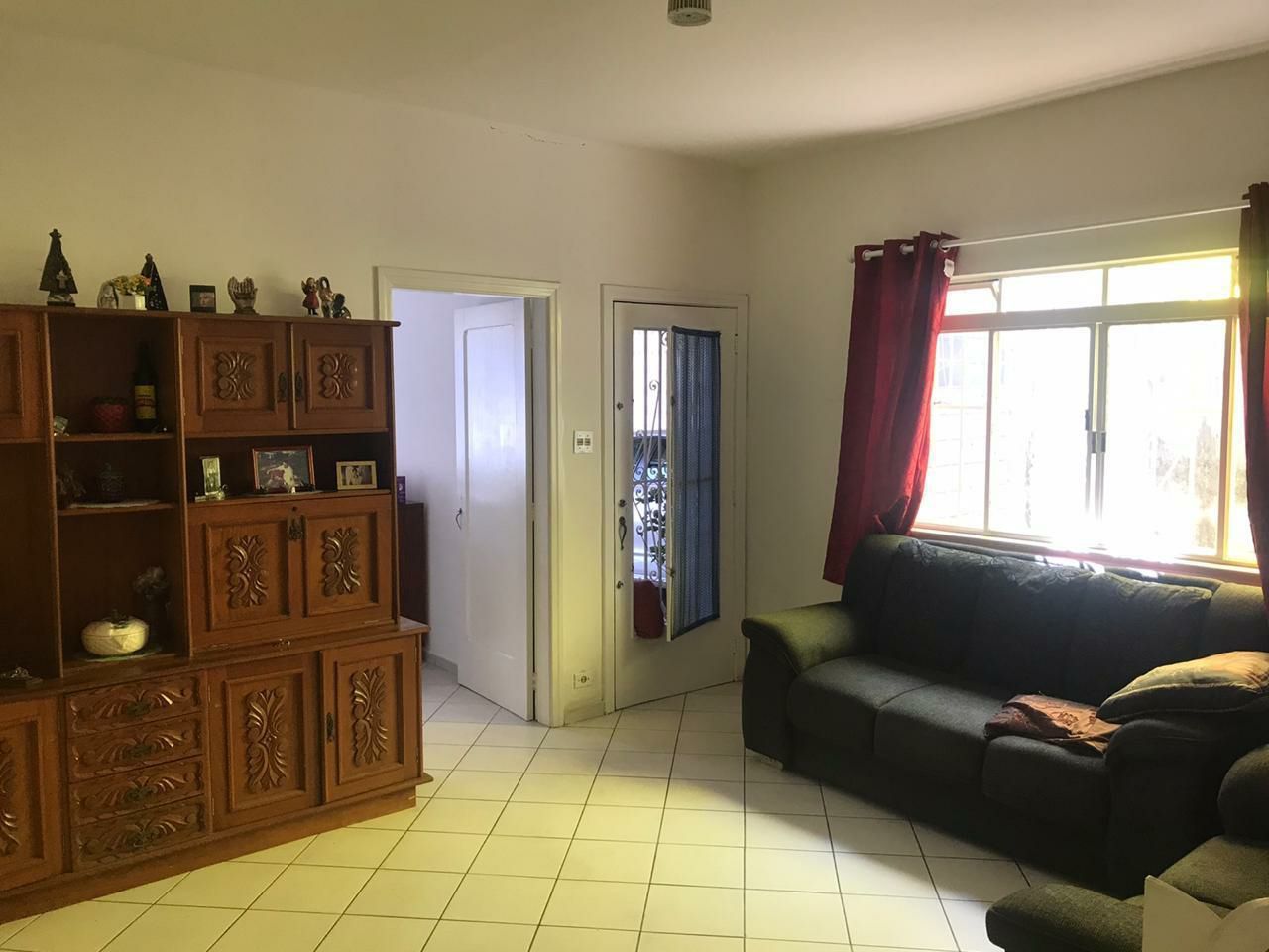 Casa à venda com 2 quartos, 118m² - Foto 2