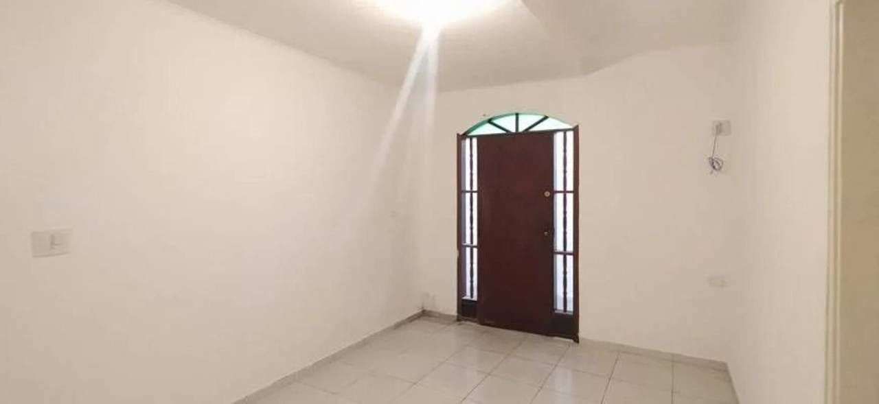 Casa à venda com 3 quartos, 200m² - Foto 16