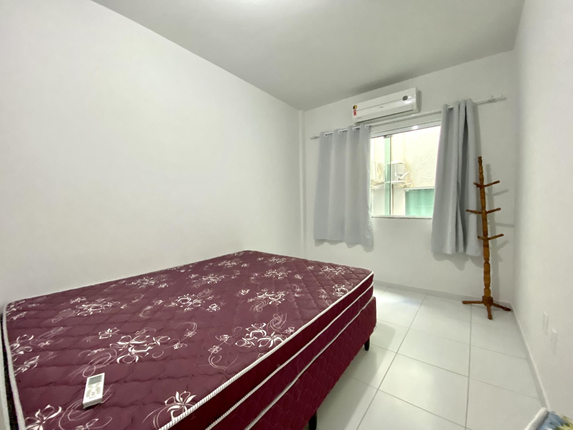 Apartamento com 2 Dormitórios para alugar, 70 m² valor à combinar