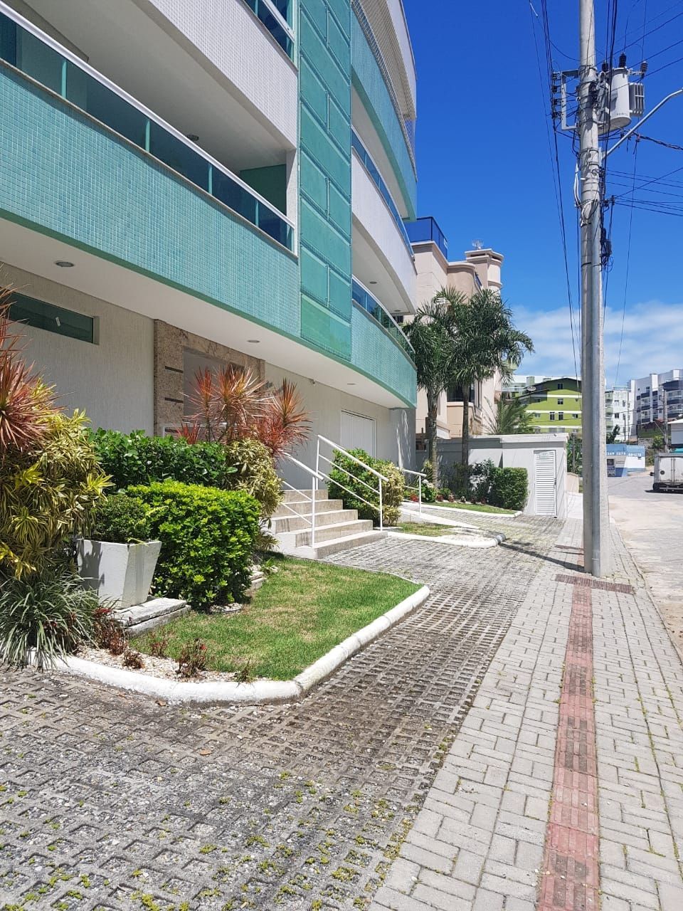 Apartamento para alugar no Bombas - Bombinhas, SC. R$ 180,00