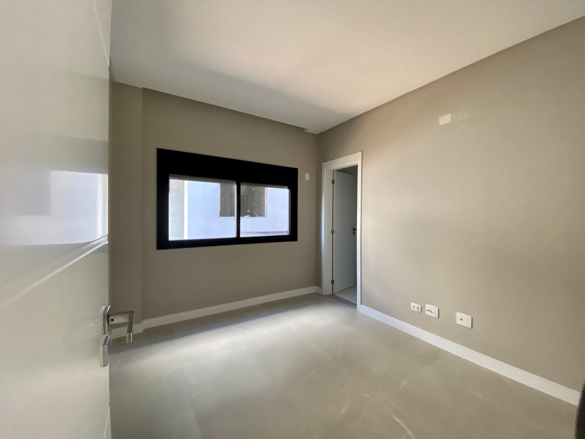 Apartamento com 3 Dormitórios à venda, 97 m² por R$ 840.000,00