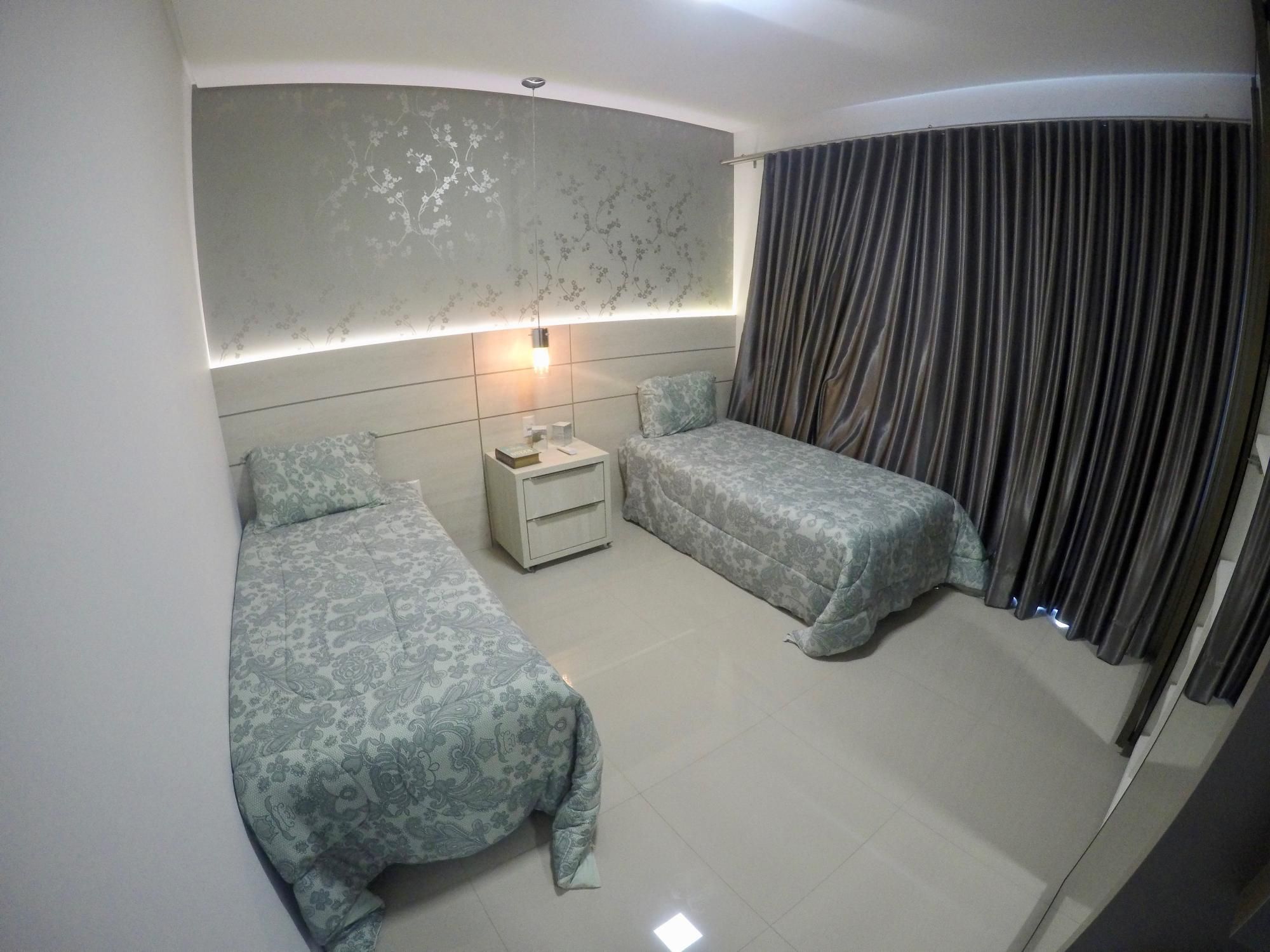 Cobertura com 2 Dormitórios para alugar, 145 m² por R$ 400,00