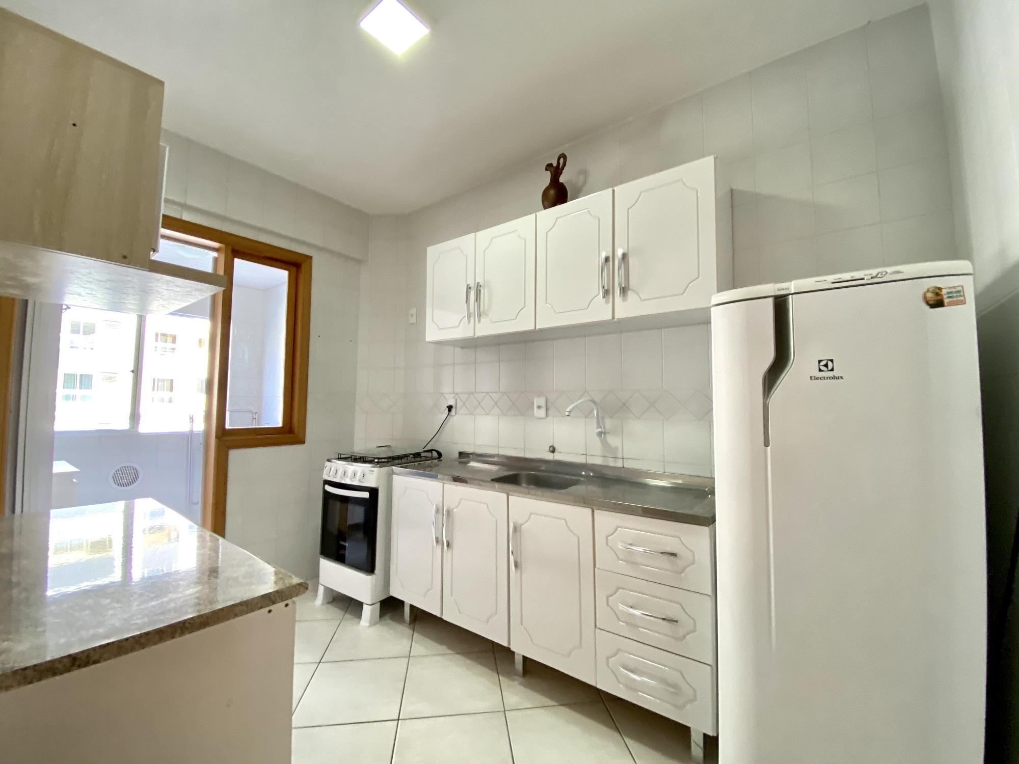 Apartamento com 2 Dormitórios à venda, 69 m² por R$ 600.000,00