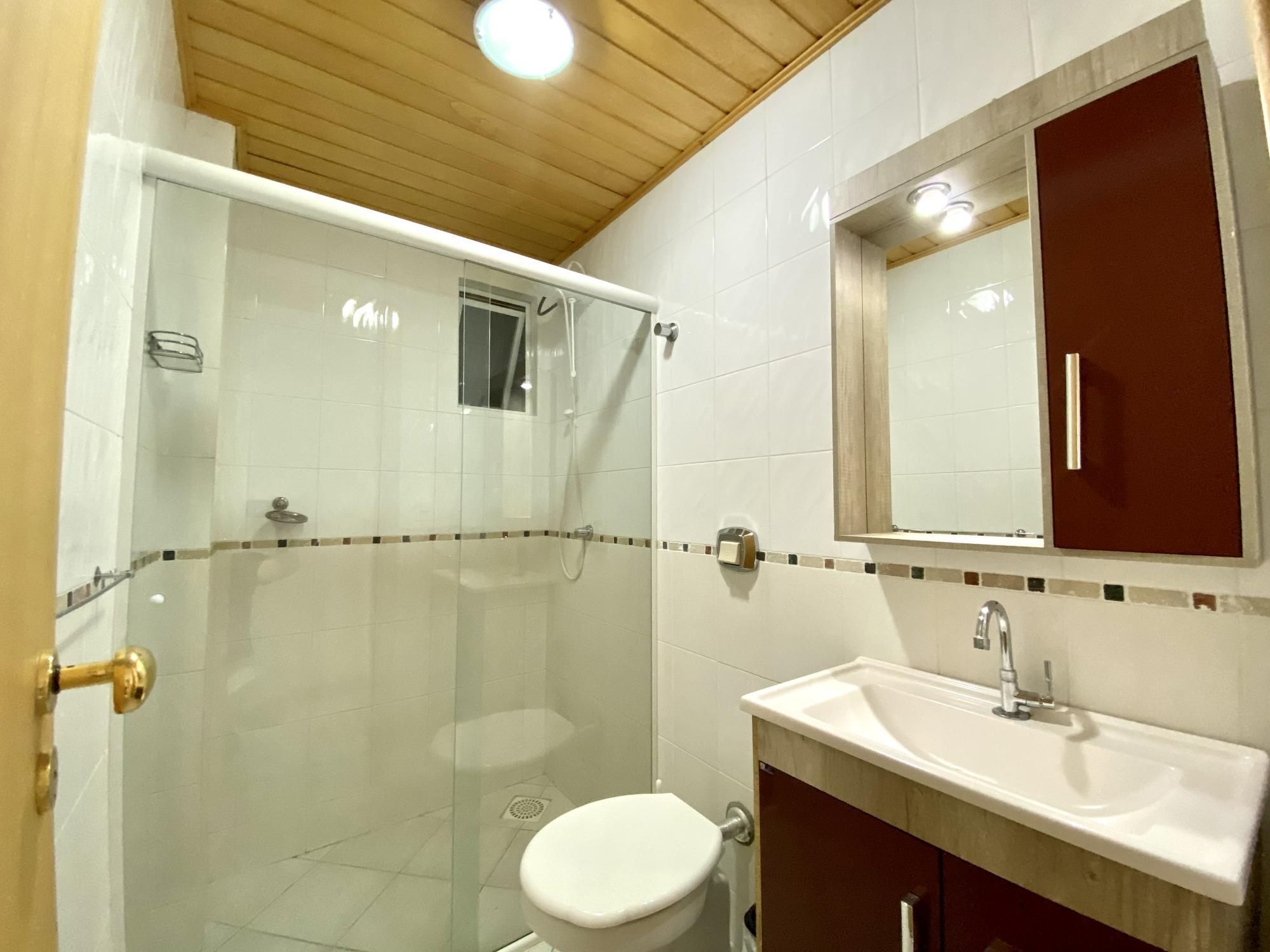 Apartamento com 2 Dormitórios à venda, 69 m² por R$ 600.000,00