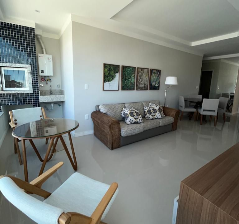 Apartamento com 2 Dormitórios à venda, 75 m² por R$ 850.000,00