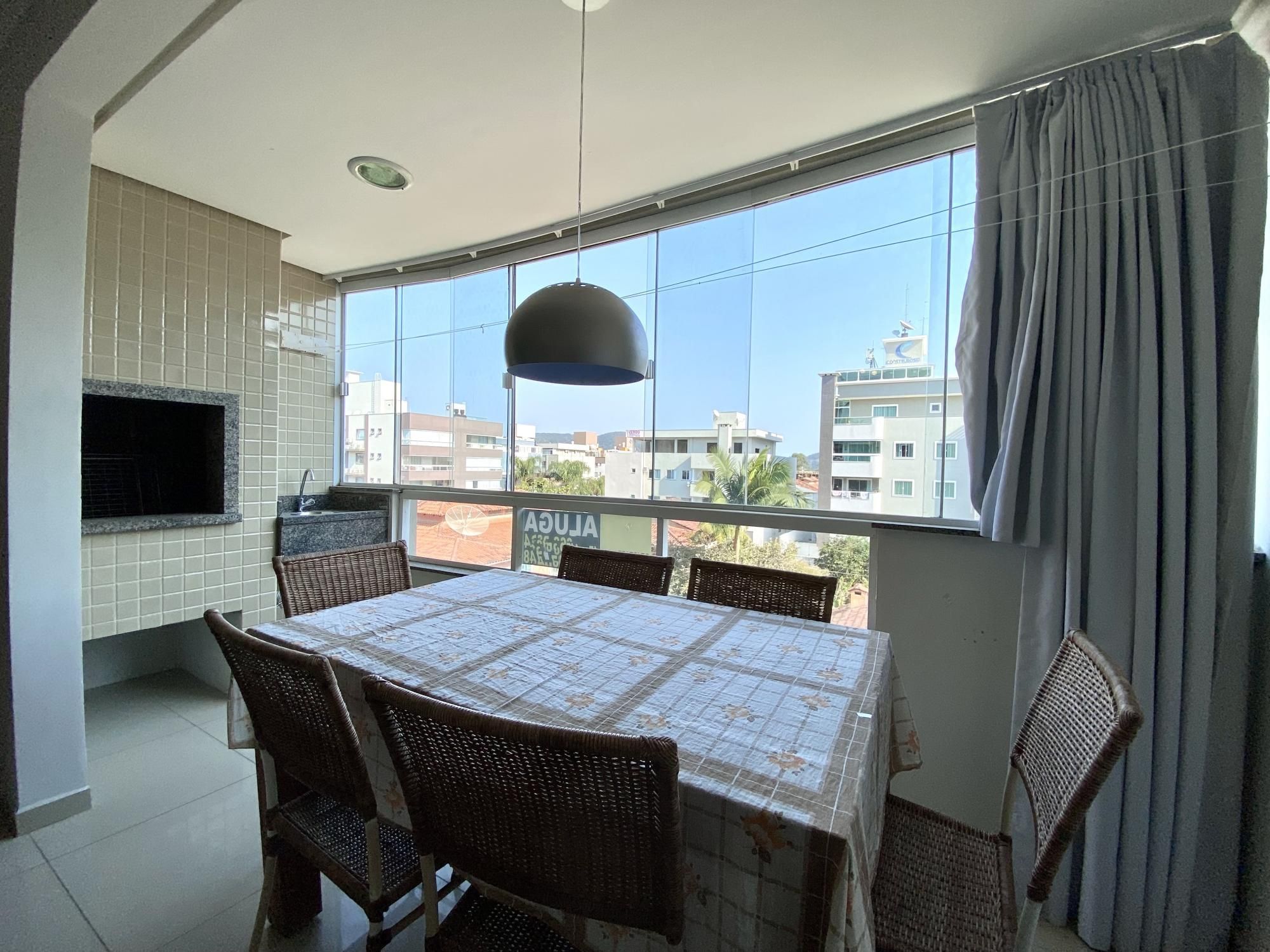 Apartamento com 2 Dormitórios à venda, 70 m² por R$ 490.000,00
