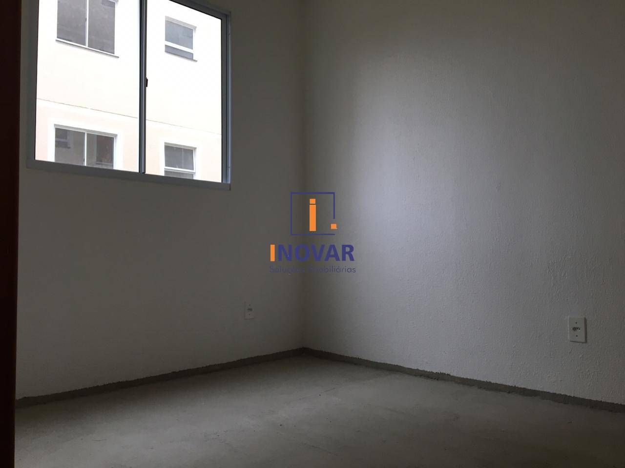 Apartamento à venda com 2 quartos, 41m² - Foto 2