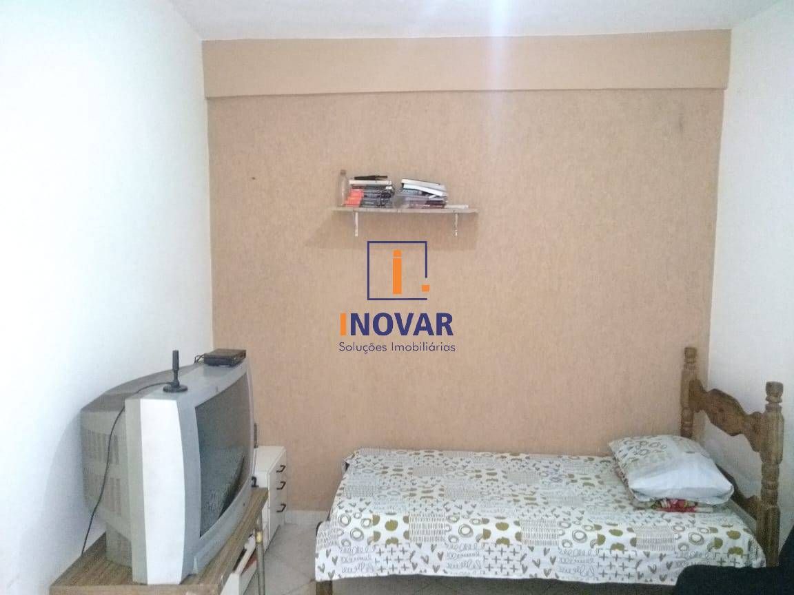 Casa à venda com 3 quartos, 217m² - Foto 29