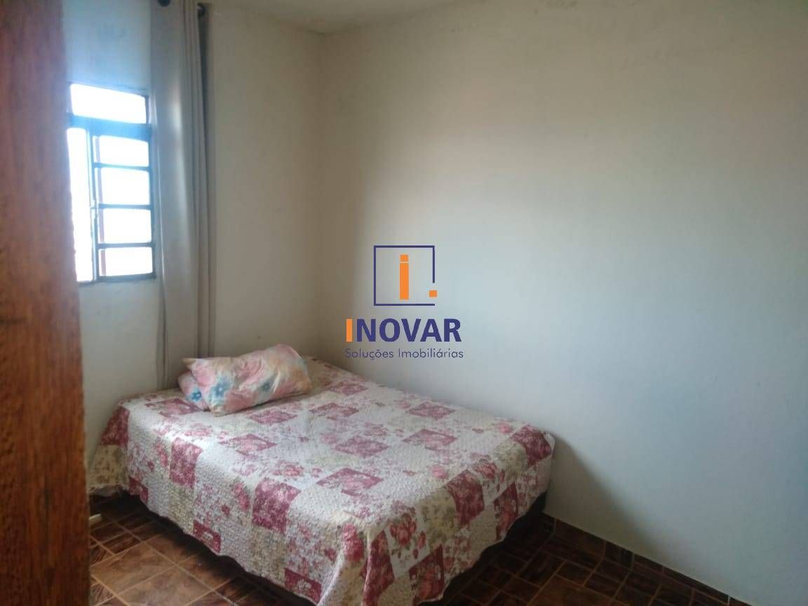 Casa à venda com 3 quartos, 217m² - Foto 10