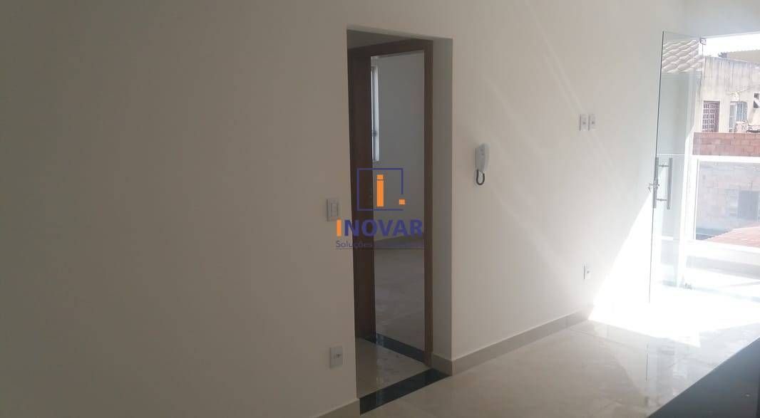 Apartamento à venda com 2 quartos, 70m² - Foto 19