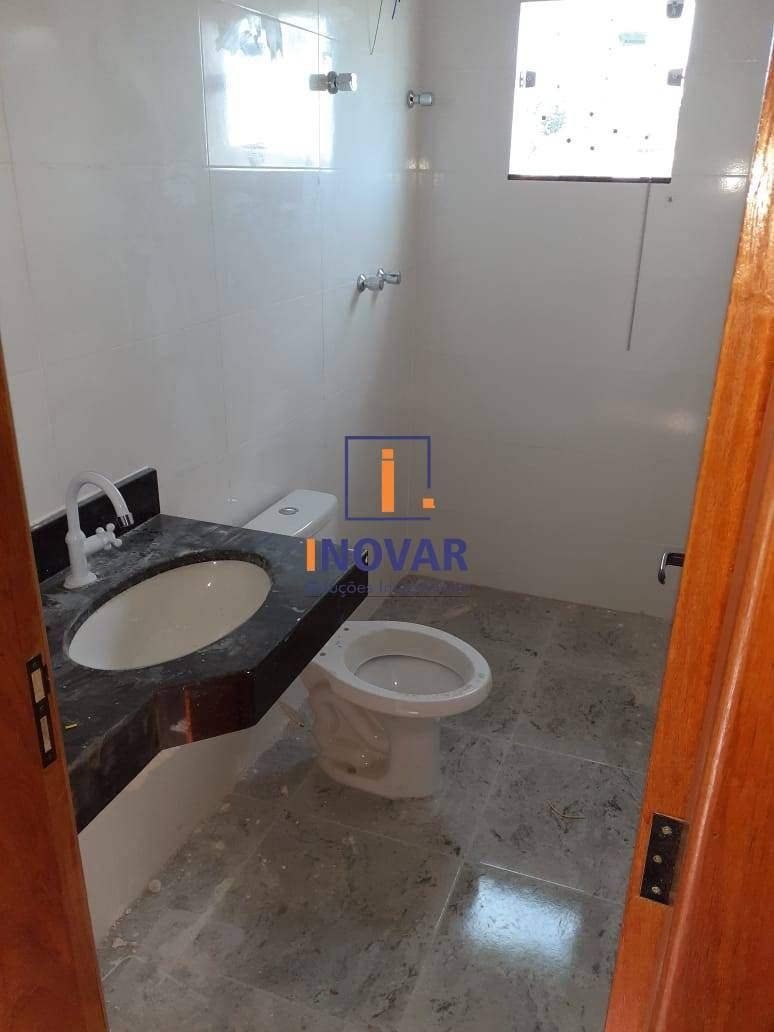 Casa à venda com 3 quartos, 90m² - Foto 12