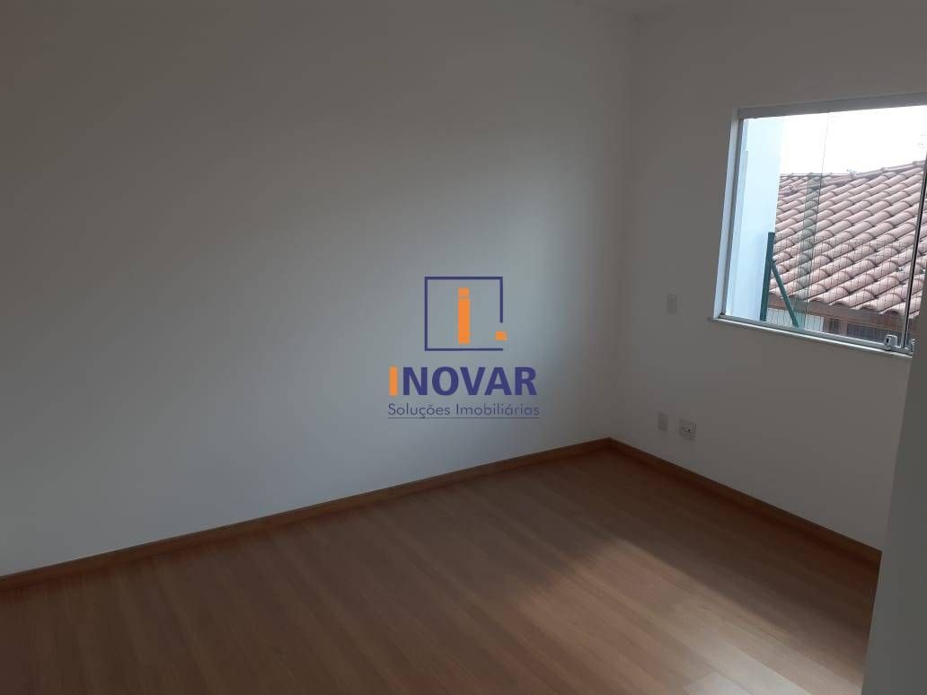 Casa de Condomínio à venda com 4 quartos, 217m² - Foto 32