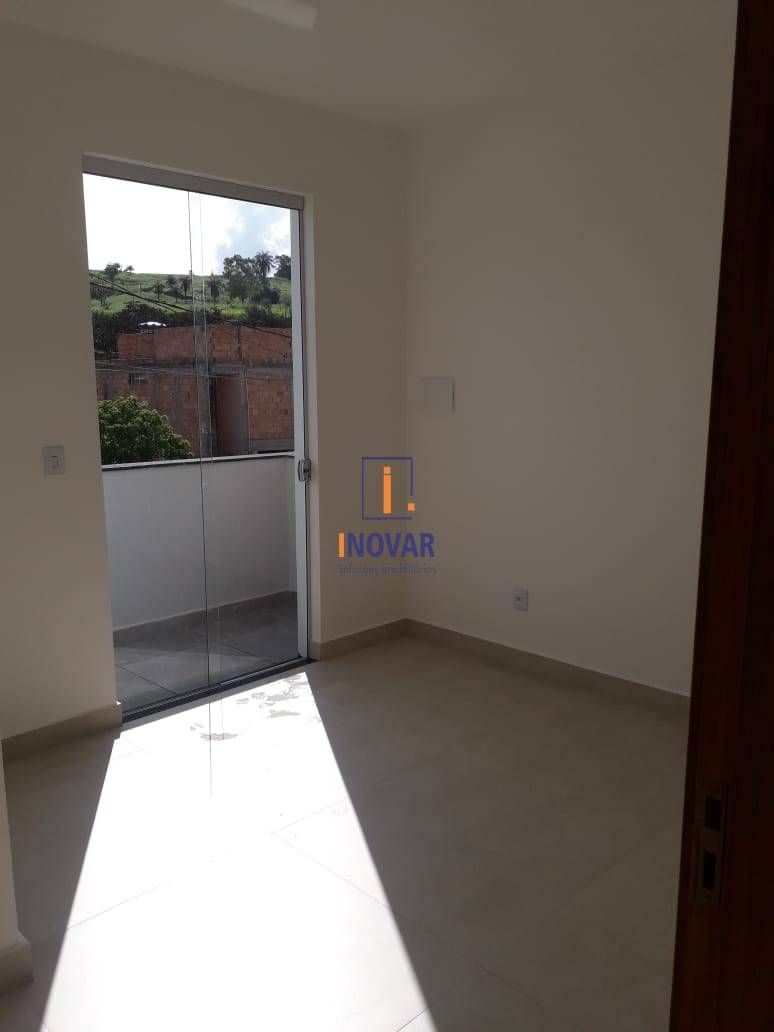 Casa à venda com 2 quartos, 55m² - Foto 29