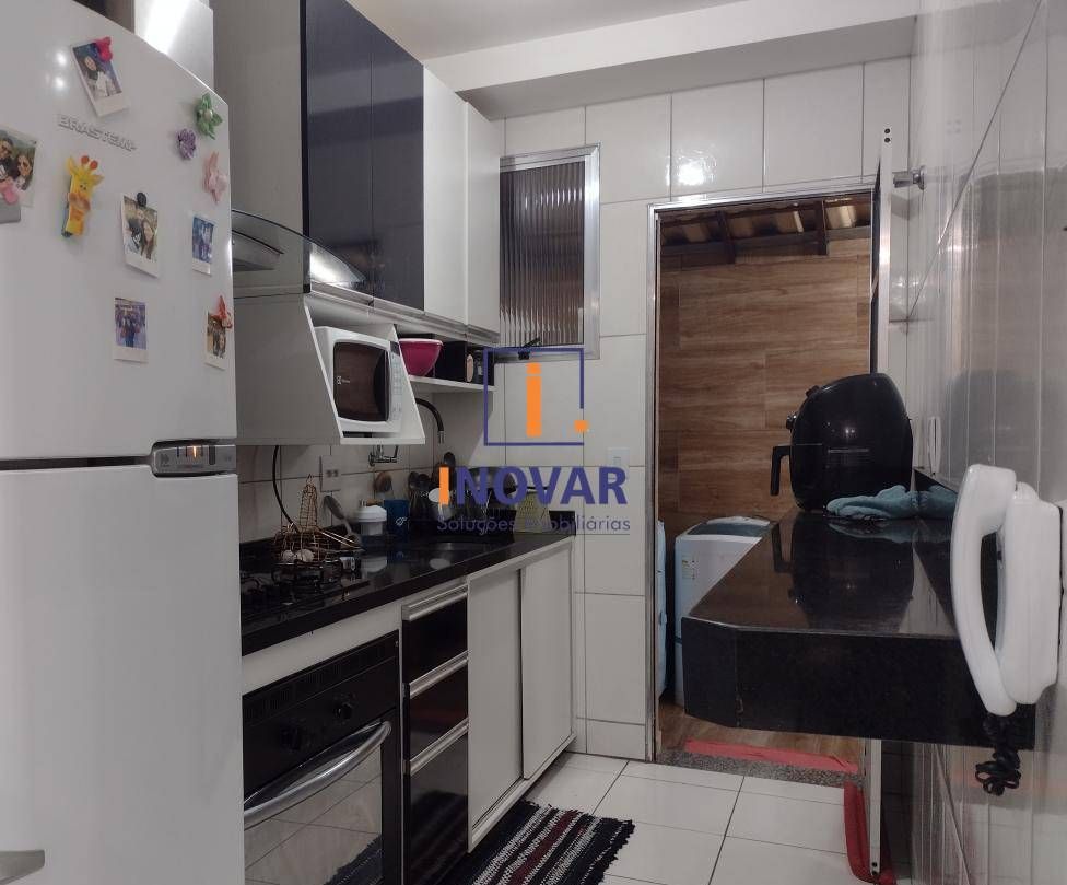 Apartamento à venda com 2 quartos, 15m² - Foto 4