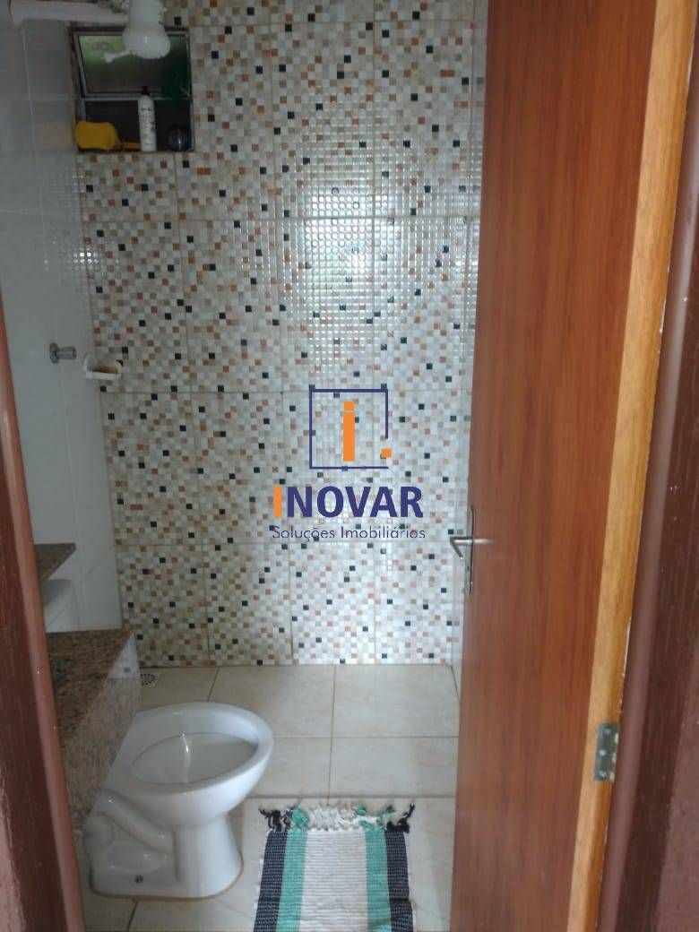 Casa à venda com 2 quartos, 60m² - Foto 9