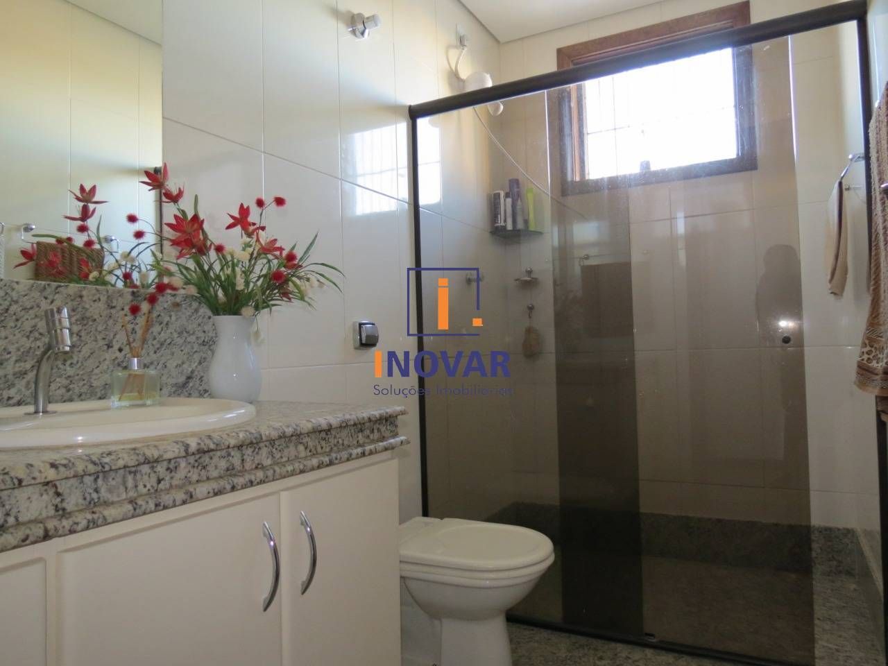 Casa, 4 quartos, 250 m² - Foto 13