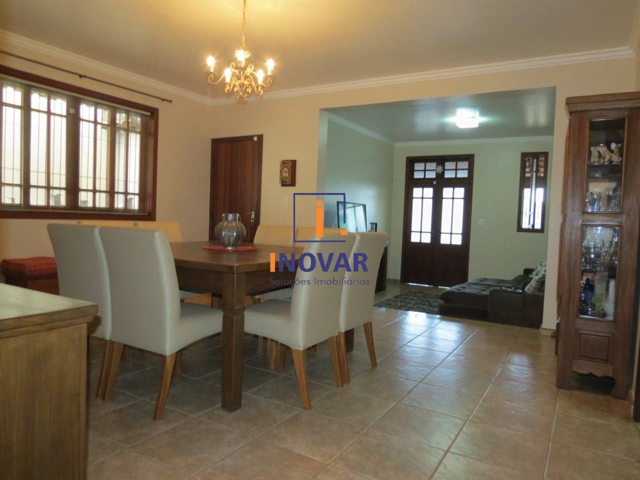 Casa à venda com 4 quartos, 250m² - Foto 27