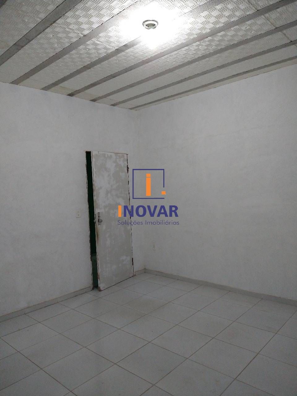 Casa à venda com 2 quartos, 95m² - Foto 10