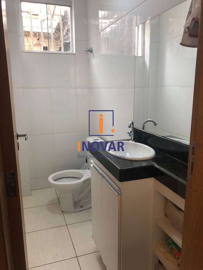 Casa à venda com 2 quartos, 10m² - Foto 15