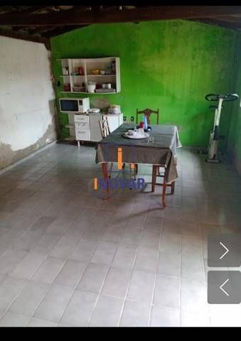 Casa à venda com 4 quartos, 180m² - Foto 3