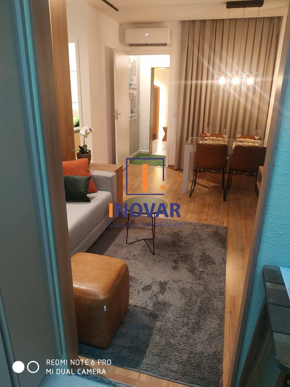 Casa à venda com 2 quartos, 40m² - Foto 1