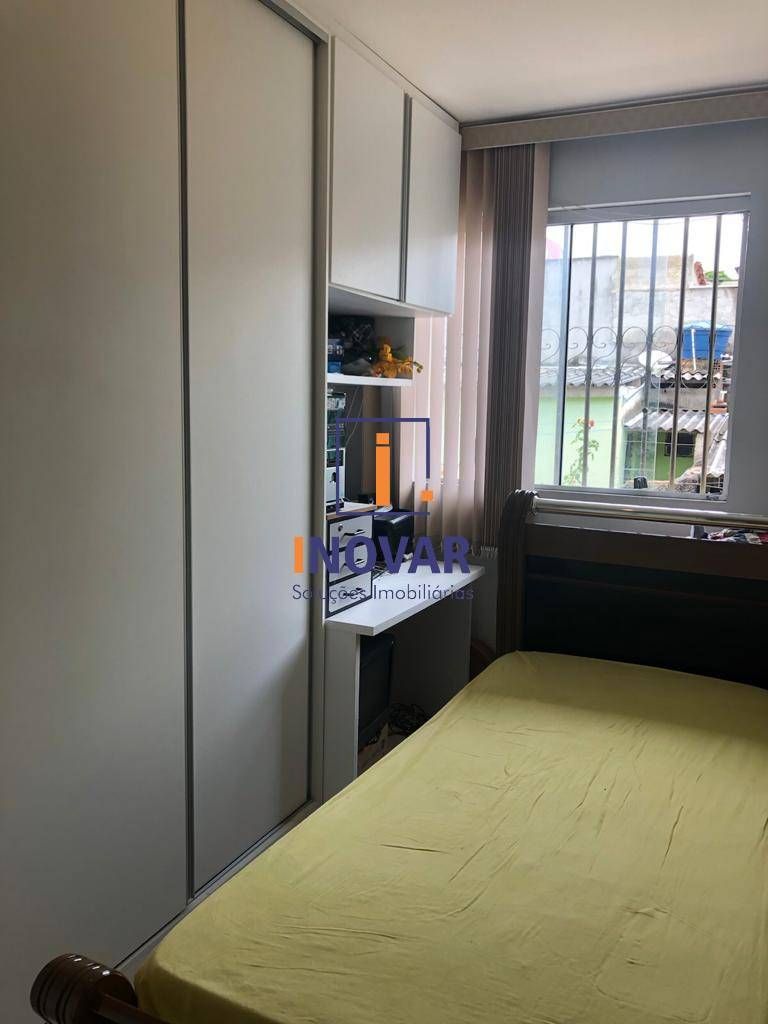 Casa à venda com 2 quartos, 10m² - Foto 13