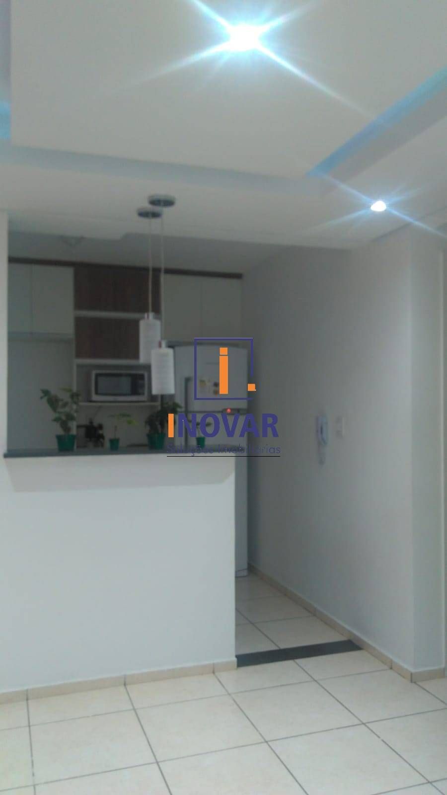 Apartamento à venda com 2 quartos, 44m² - Foto 1