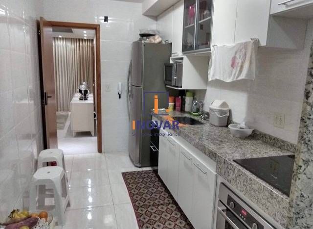 Apartamento à venda com 3 quartos, 97m² - Foto 4