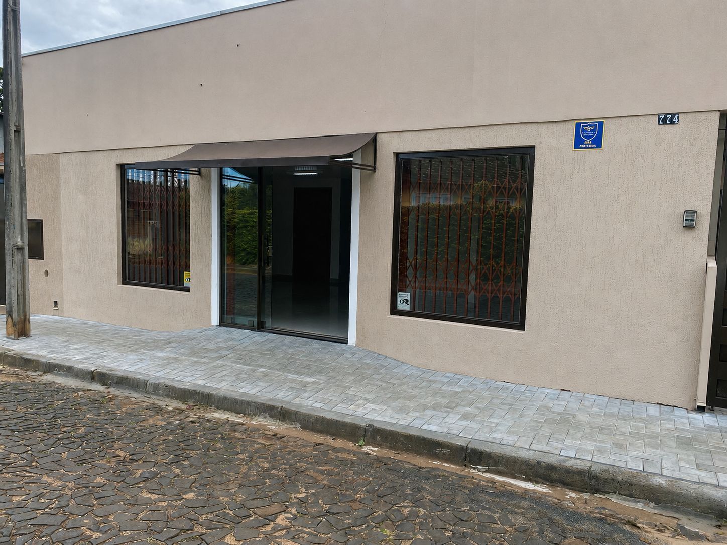 Sala comercial disponível para locação