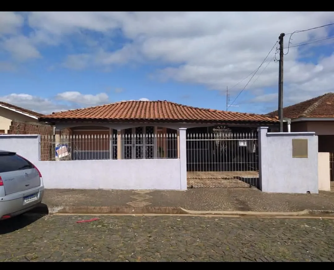 Casa para venda no bairro Santa Paula