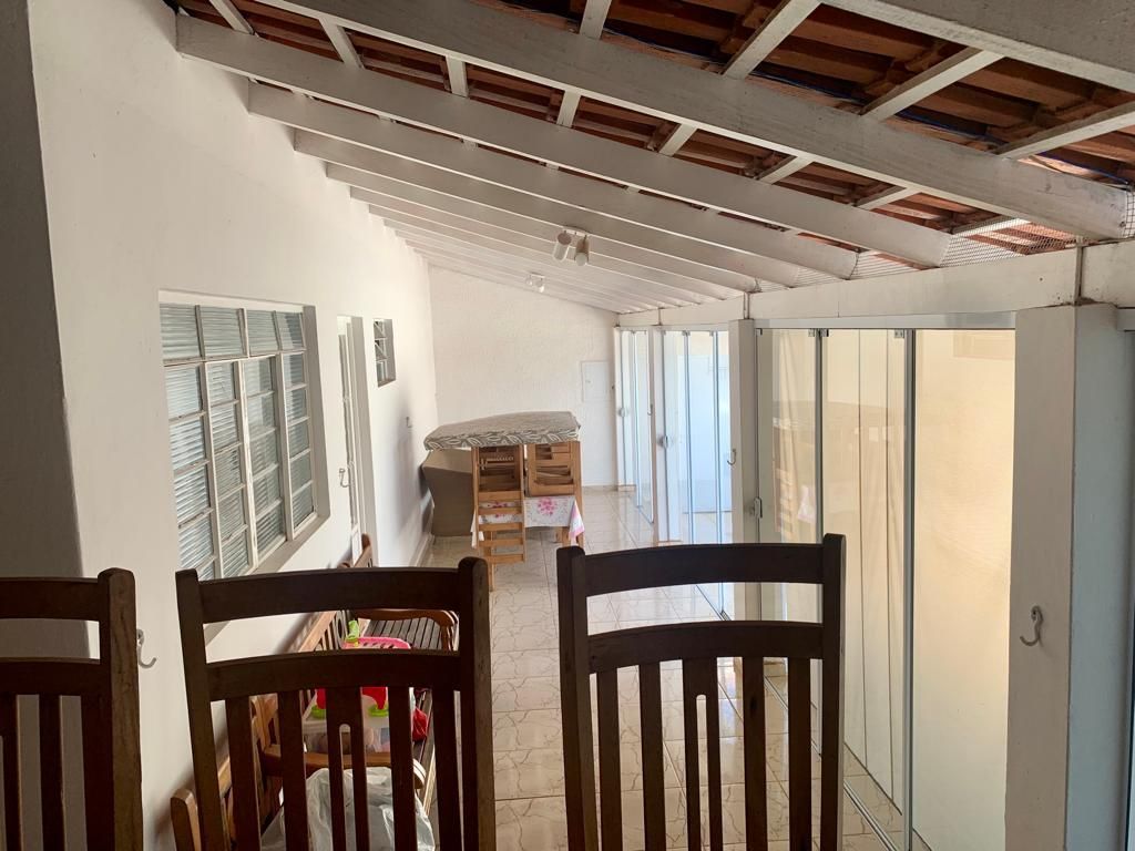 Casa à venda com 3 quartos, 190m² - Foto 6