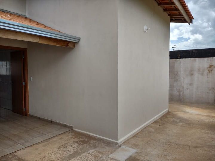 Casa à venda com 2 quartos, 68m² - Foto 14