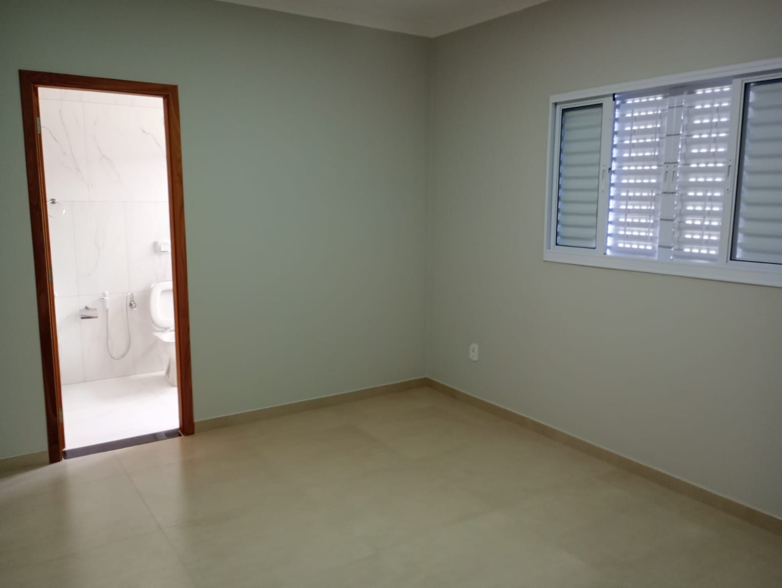 Casa à venda com 3 quartos, 140m² - Foto 8