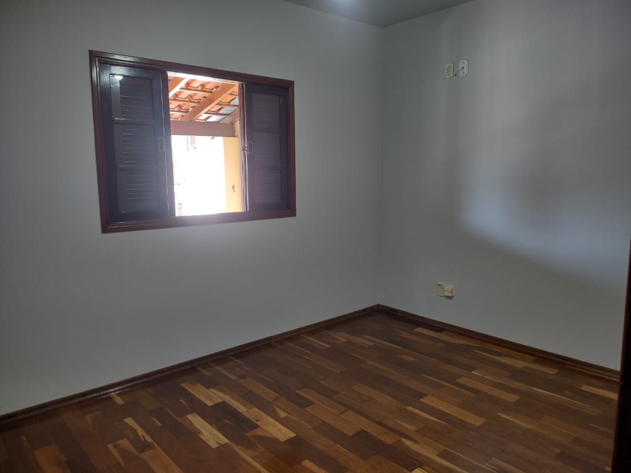 Casa à venda com 3 quartos, 200m² - Foto 8